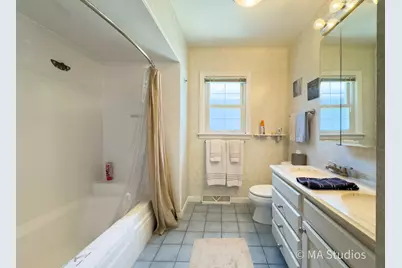 1219 Golf Lane, Wheaton, IL 60189 - Photo 31