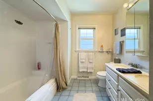 1219 Golf Ln, Wheaton, IL 60189 - Photo 31