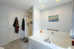 1219 Golf Ln, Wheaton, IL 60189 - Photo 21