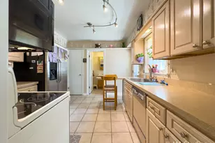 1219 Golf Ln, Wheaton, IL 60189 - Photo 13