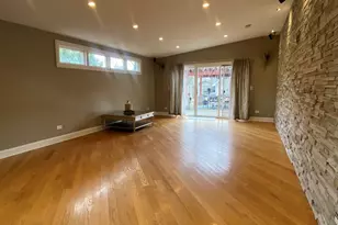 4735 Locust Ave, Glenview, IL 60025 - Photo 13