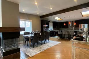 4735 Locust Ave, Glenview, IL 60025 - Photo 3