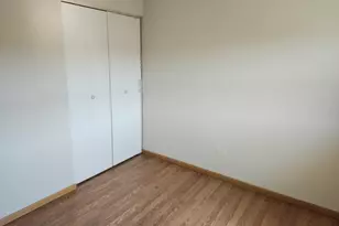 8843 Robin Dr, Des Plaines, IL 60016 - Photo 13