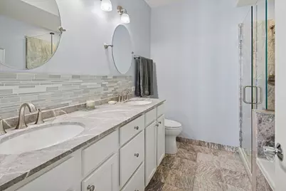 525 N Peoria Street, Chicago, IL 60642 - Photo 9