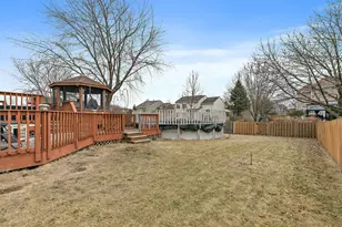1041 Evergreen St, Mundelein, IL 60060 - Photo 25