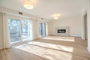 2740 W Farragut Ave, Chicago, IL 60625 - Photo 3