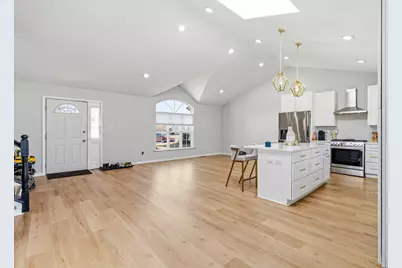 18710 Walnut Avenue, Country Club Hills, IL 60478 - Photo 5