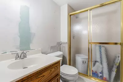 18710 Walnut Avenue, Country Club Hills, IL 60478 - Photo 23