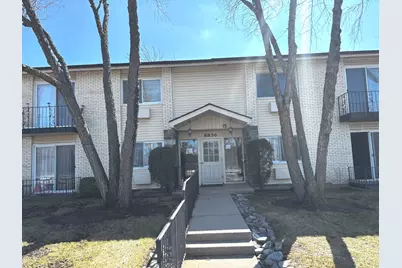 8856 Northshore Drive #1E, Des Plaines, IL 60016 - Photo 1