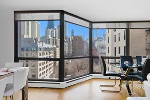 1310 N Ritchie Ct, Chicago, IL 60610 - Photo 9