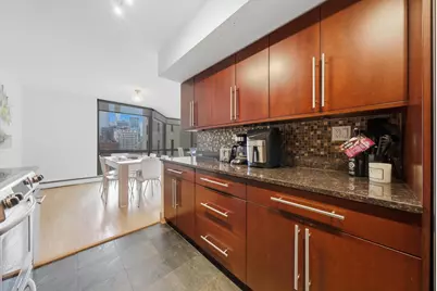 1310 N Ritchie Court #10B, Chicago, IL 60610 - Photo 7