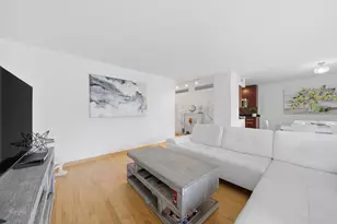 1310 N Ritchie Ct, Chicago, IL 60610 - Photo 15