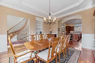 11556 W Elmwood Pl, Deerfield, IL 60015 - Photo 5