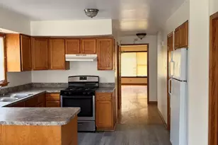 266 Madison Ave, Calumet City, IL 60409 - Photo 3