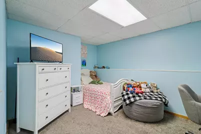 912 River Terrace Drive, Johnsburg, IL 60051 - Photo 33