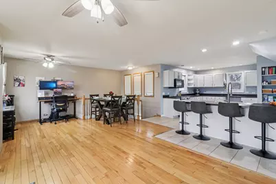 912 River Terrace Drive, Johnsburg, IL 60051 - Photo 7