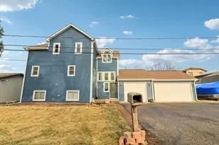 912 River Terrace Dr, Johnsburg, IL 60051 - Photo 3