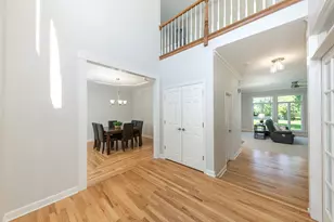 1407 Grommon Rd, Naperville, IL 60564 - Photo 3