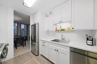 100 E Walton Street #35D, Chicago, IL 60611 - Photo 19