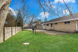 2308 Salem Blvd, Zion, IL 60099 - Photo 27