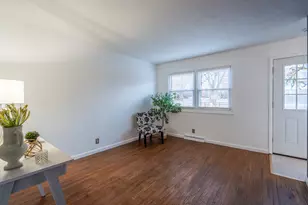 1607 Hovey Ave, Normal, IL 61761 - Photo 7