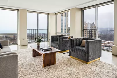 345 W Fullerton Parkway #1801, Chicago, IL 60614 - Photo 3