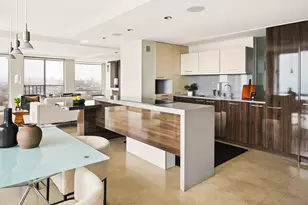 345 W Fullerton Pkwy, Chicago, IL 60614 - Photo 5