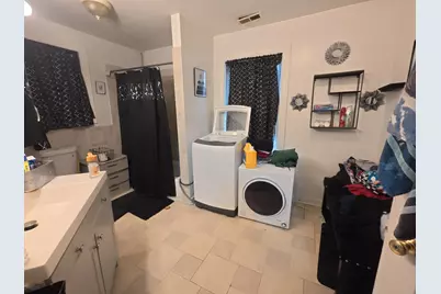 8802 S Carpenter Street, Chicago, IL 60620 - Photo 15