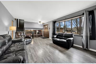 10732 S Meadow Lane, Palos Hills, IL 60465 - Photo 3