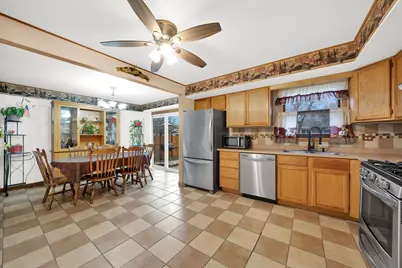 10732 S Meadow Lane, Palos Hills, IL 60465 - Photo 5