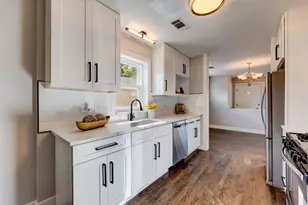 4856 Wick Dr, Oak Lawn, IL 60453 - Photo 5