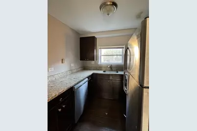 3352 W Hutchinson Street #1R, Chicago, IL 60618 - Photo 11