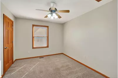 1302 Deerpath Drive, Yorkville, IL 60560 - Photo 27