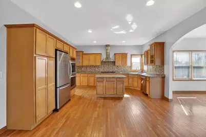 1302 Deerpath Drive, Yorkville, IL 60560 - Photo 17