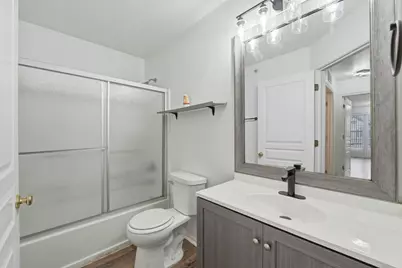 1438 Yellowstone Drive, Streamwood, IL 60107 - Photo 15