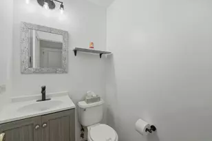 1438 Yellowstone Dr, Streamwood, IL 60107 - Photo 9