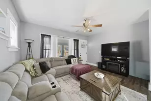 624 Palmyra St, Dixon, IL 61021 - Photo 13