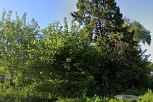 10 Edison Rd, Joliet, IL 60433 - Photo 1