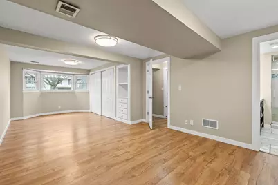 153 SW Camelot Way, Bolingbrook, IL 60440 - Photo 15