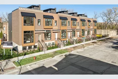 702 E 41 Street, Chicago, IL 60653 - Photo 1