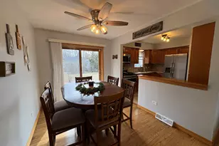 6743 W 115th St, Worth, IL 60482 - Photo 5