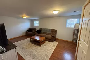 6743 W 115th St, Worth, IL 60482 - Photo 11