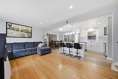 10345 Barnard Drive, Chicago Ridge, IL 60415 - Photo 3