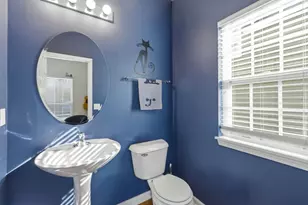 119 N 1st St, Geneva, IL 60134 - Photo 17