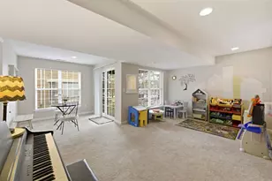 119 N 1st St, Geneva, IL 60134 - Photo 27