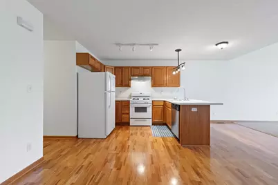 1071 Alexandria Drive #1071, Sycamore, IL 60178 - Photo 7