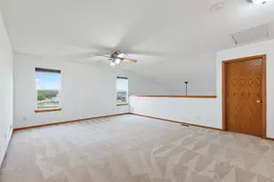 1071 Alexandria Dr, Sycamore, IL 60178 - Photo 11