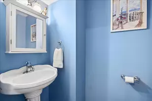 121 S Walkup Ave, Crystal Lake, IL 60014 - Photo 13