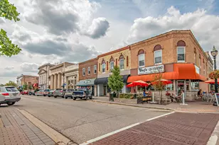 121 S Walkup Ave, Crystal Lake, IL 60014 - Photo 27