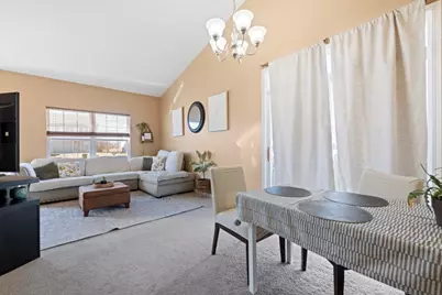 3020 Hoffman Street, Plano, IL 60545 - Photo 5